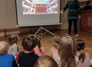 Fundacja "Szkatułka" - opera