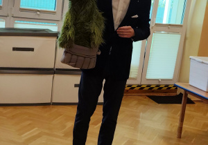 Występ artystyczny - Brzuchomówca.