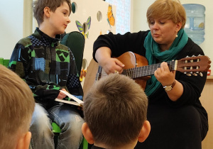 Mama Jerzego wraz ze swoim synem.