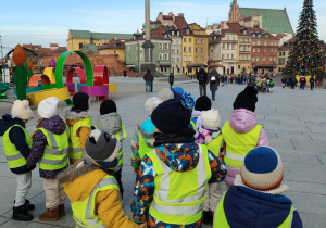 Zdjęcie grupowe przy kolumnie Zygmunta.