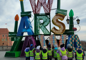 Ozdoba świąteczna. Napis "Warszawa".